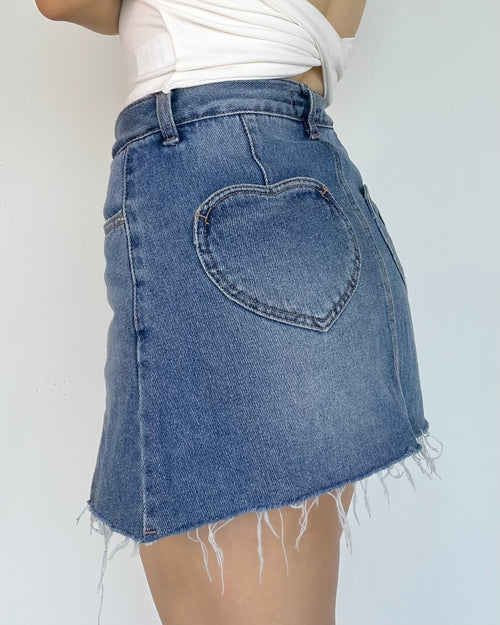 Sweetheart Denim Mini Skirt
愛心口袋牛仔短裙