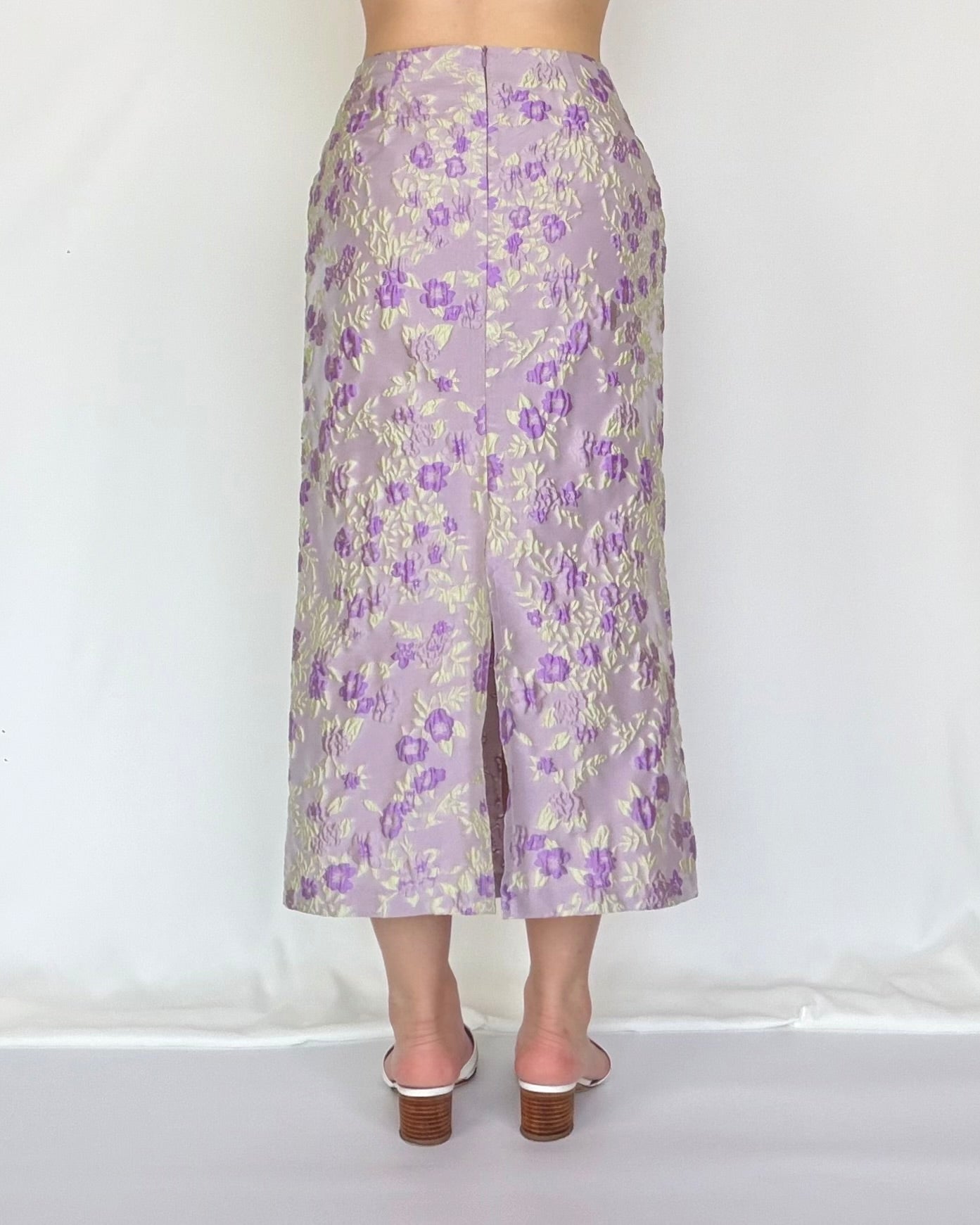紫藤花語開衩半身裙
Wisteria Romance Midi Skirt