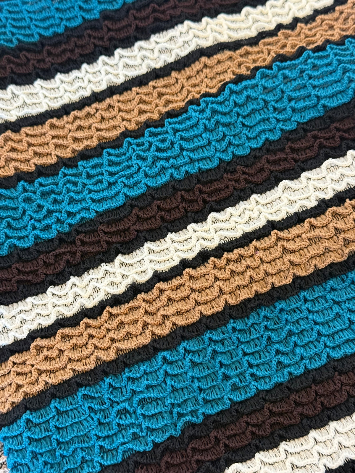 Copenhagen Stripe Halter Top
哥本哈根條紋掛頸背心