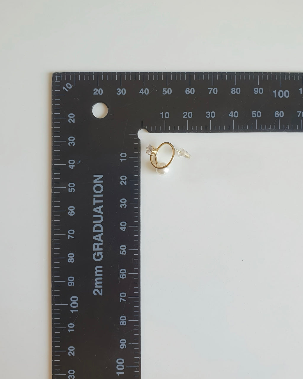Crystal Pearl Circle Stud Earrings