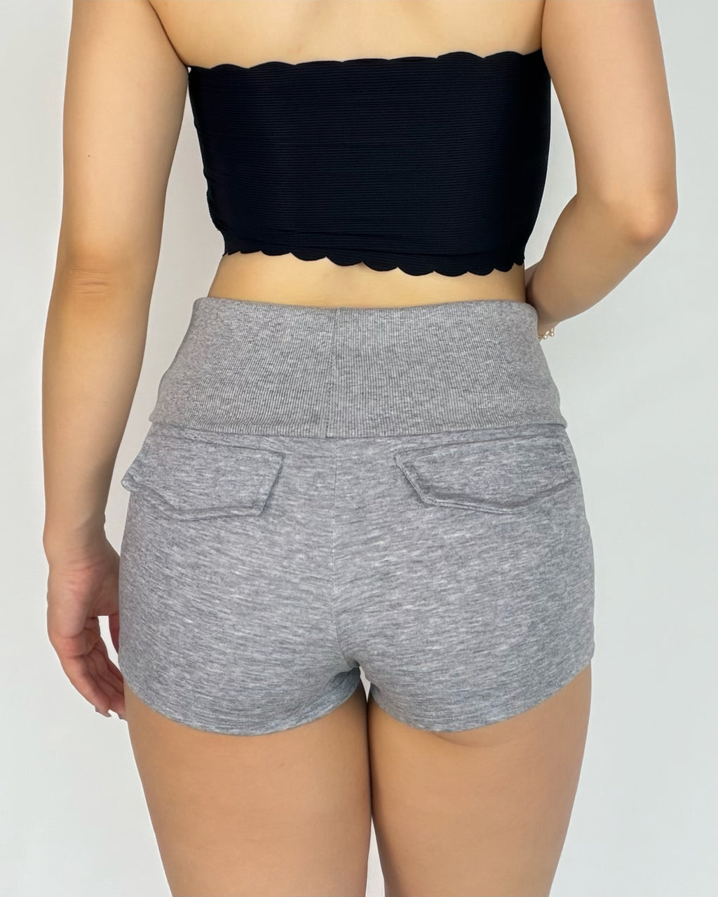 Cloud Fold Lounge Shorts  
雲感低腰翻摺短褲